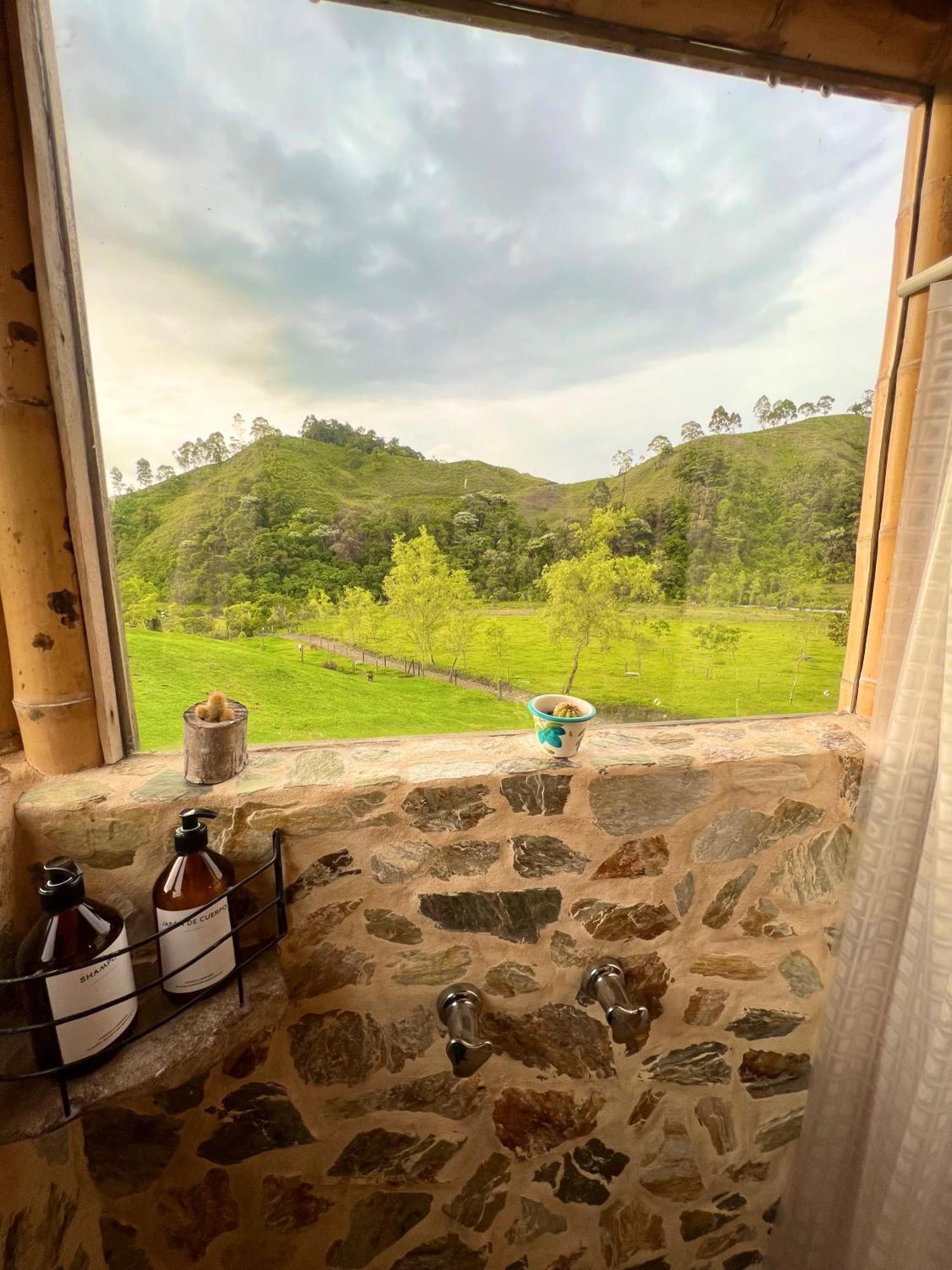 Glamping La Herradura Santa Rosa de Cabal Eksteriør bilde